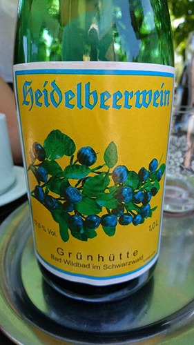 Baumwipfel Heidelbeerwein